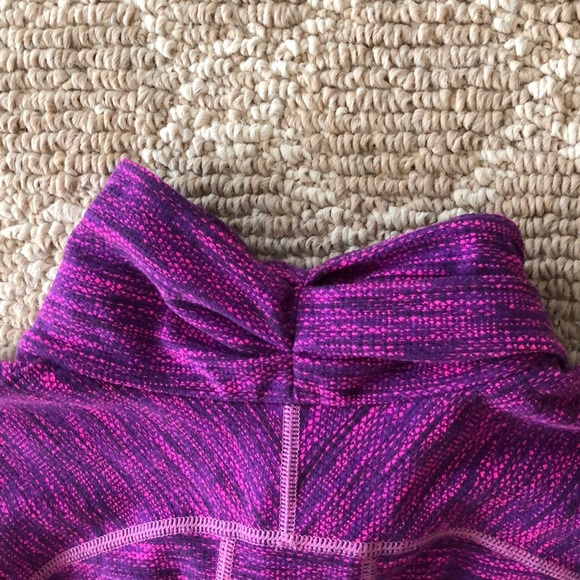 Hustle in Your Bustle - Picture 8 of 8